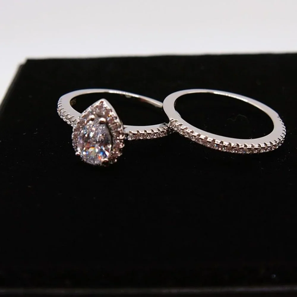 Beautiful 2 Pc. Teardrop Bridal Set,  .925 Solid Sterling Silver!!!! - Picture 3 of 8